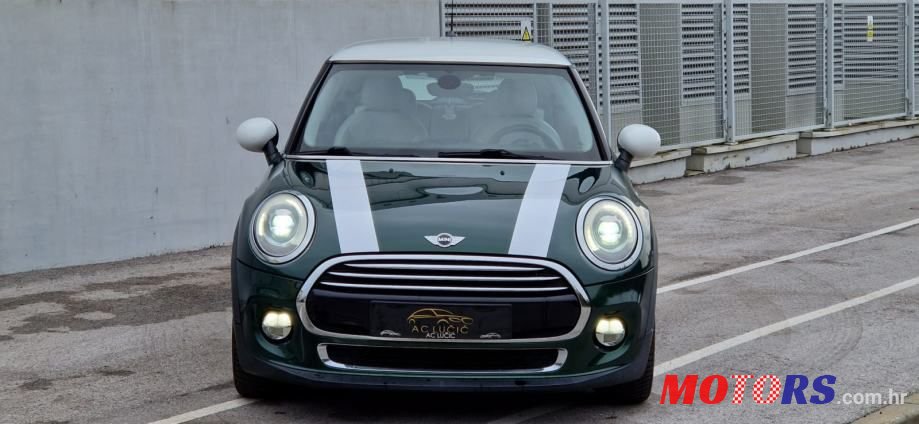 2014' MINI Cooper photo #3