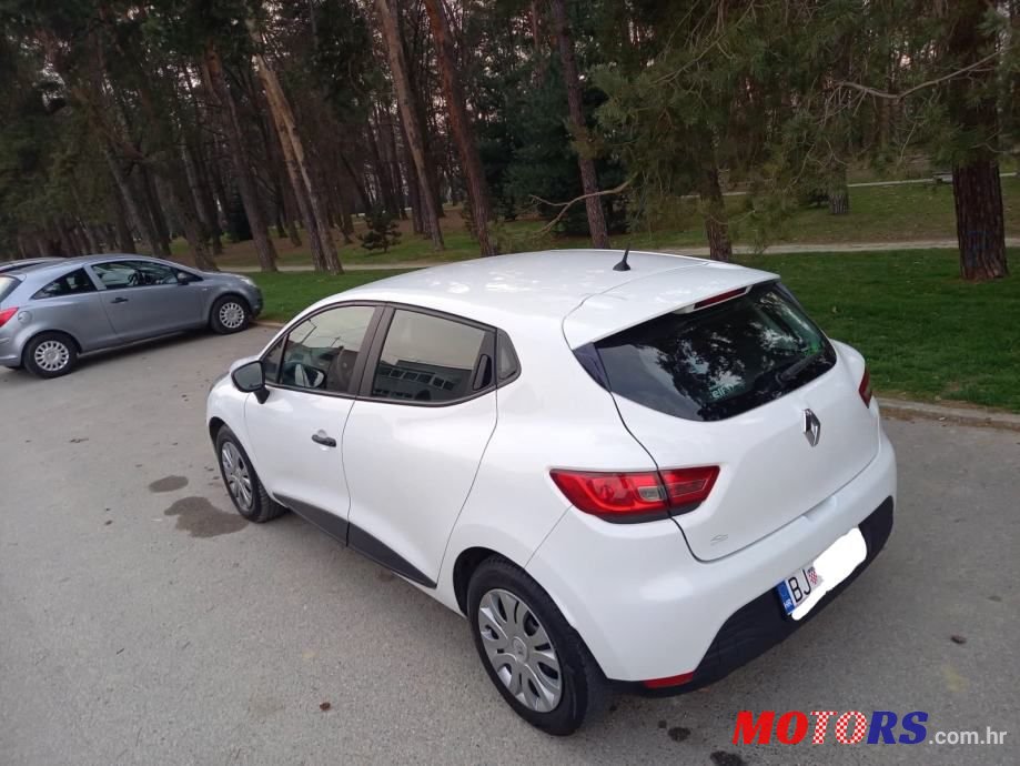 2014' Renault Clio Dci 75 photo #1