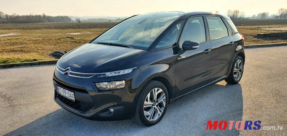 2015' Citroen C4 Picasso photo #2