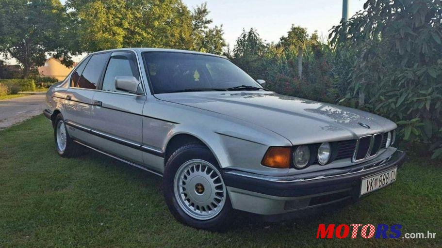 1992' BMW 7 Series 730I photo #2