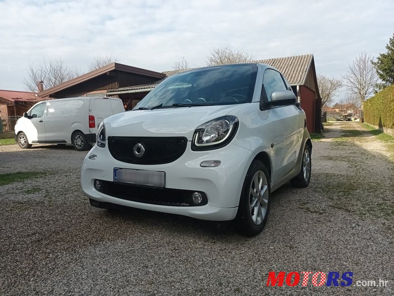 2015' Smart Fortwo Cabrio photo #3