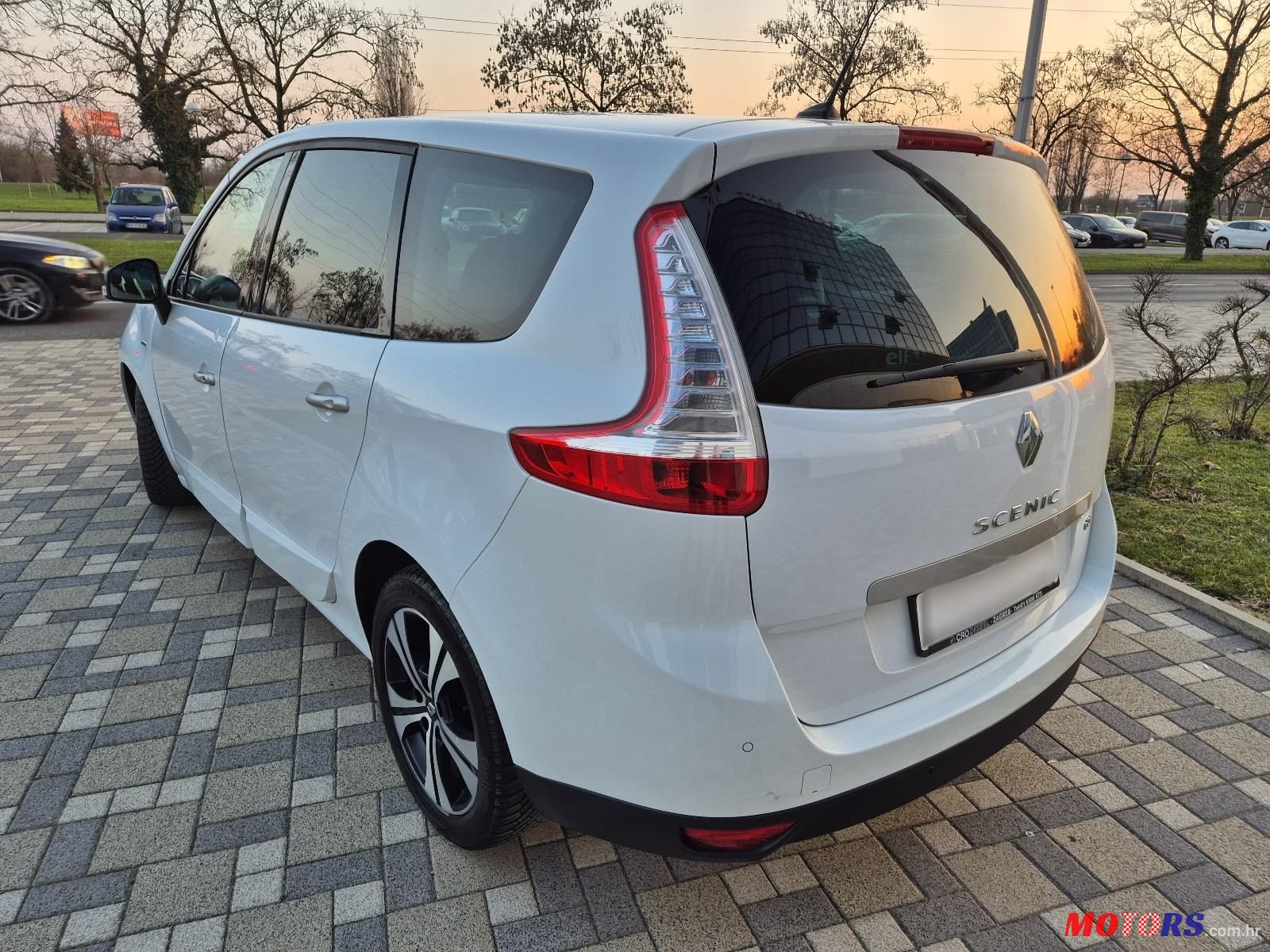 2011' Renault Grand Scenic 2,0 Dci photo #6