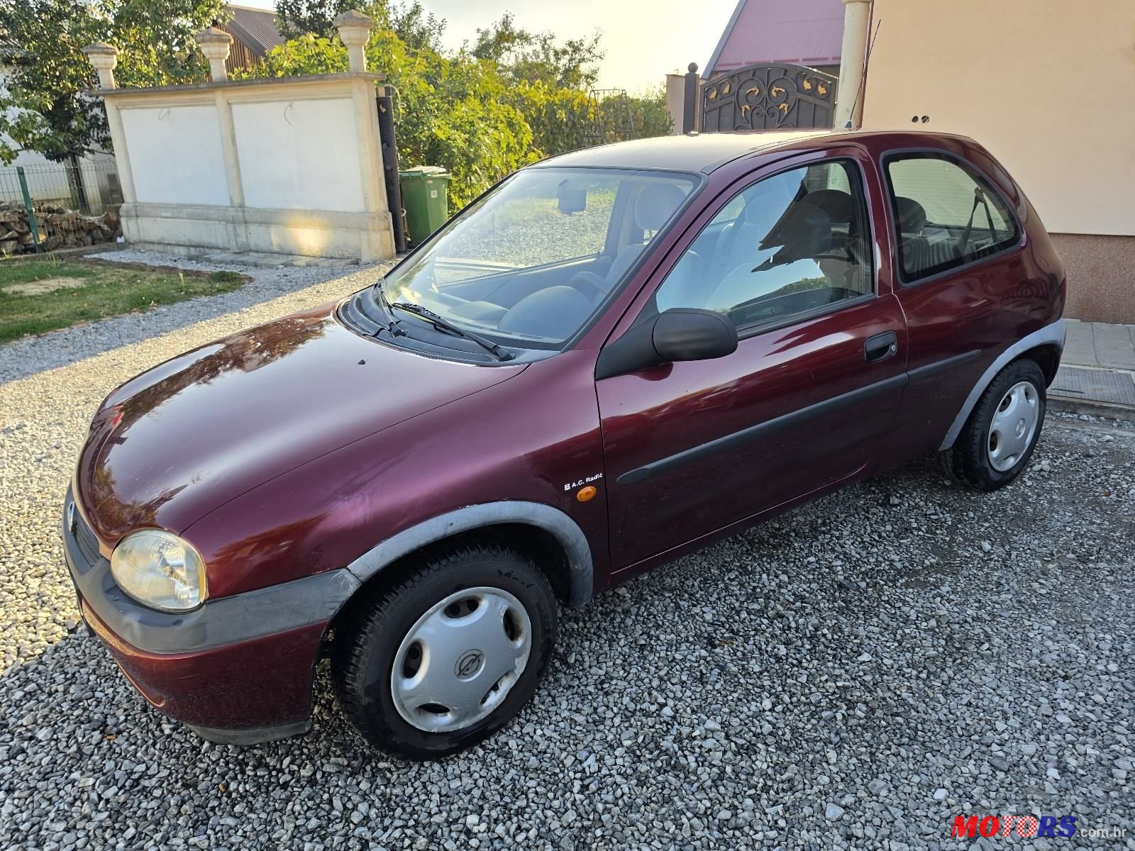 1999' Opel Corsa 1,0 I 12V photo #2