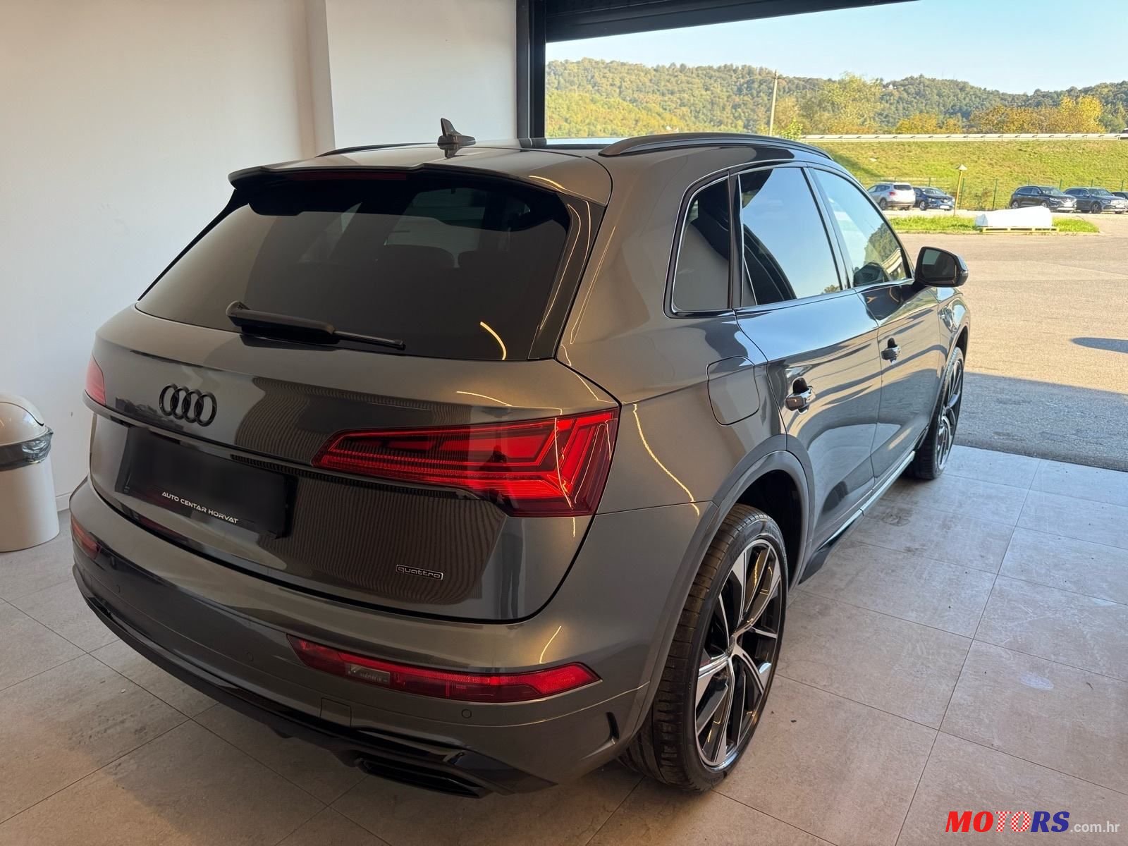 2023' Audi Q5 40 Tdi photo #5