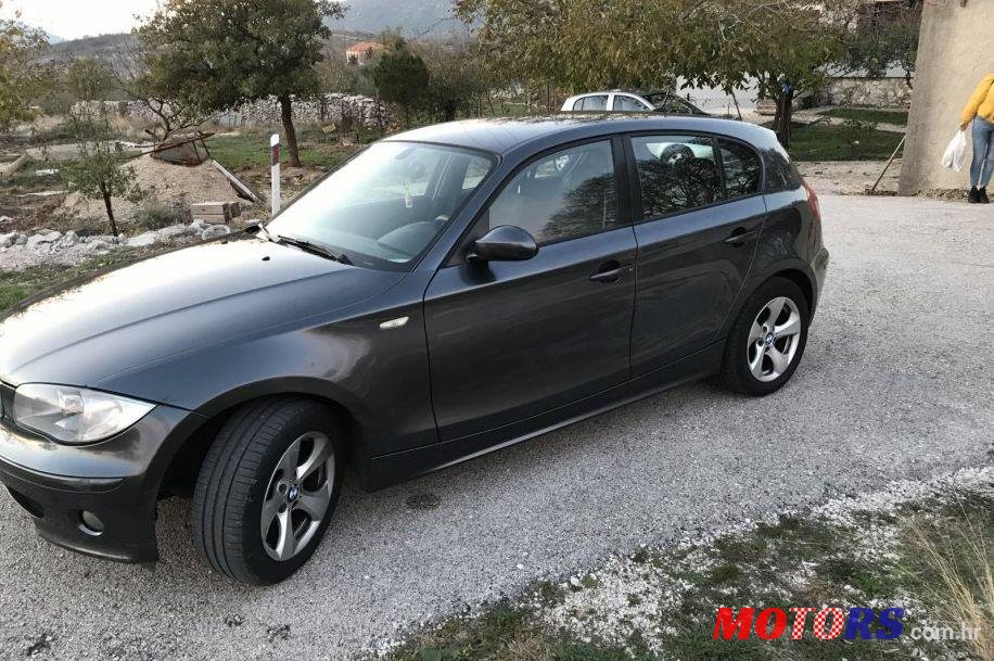 2007' BMW Serija 1 118D photo #1