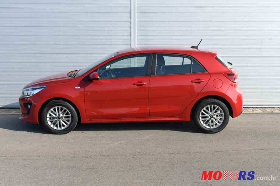 2022' Kia Rio 1.2 Lx Champion photo #2
