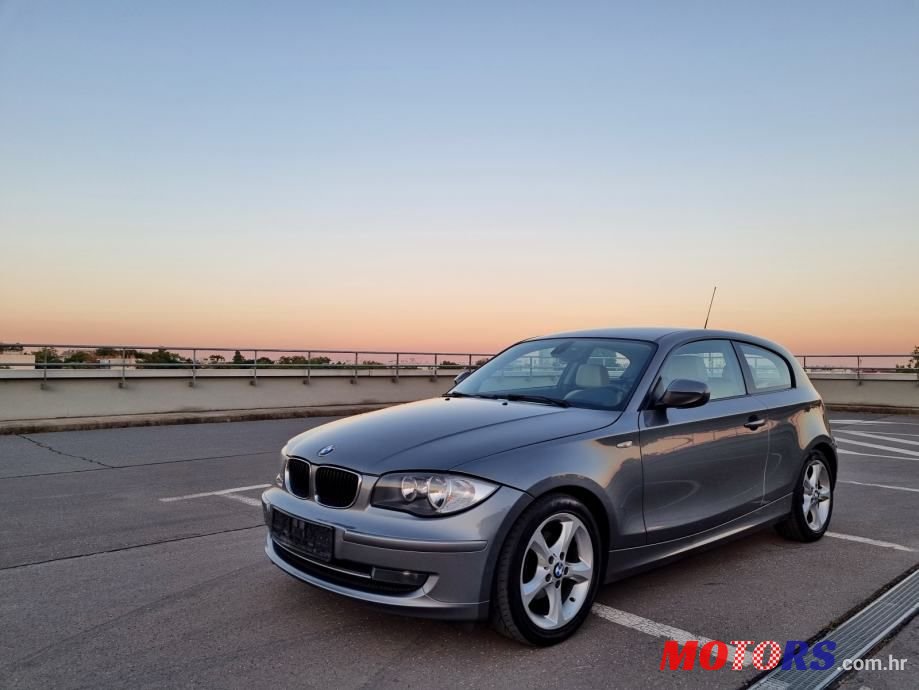 2011' BMW Serija 1 118D photo #1