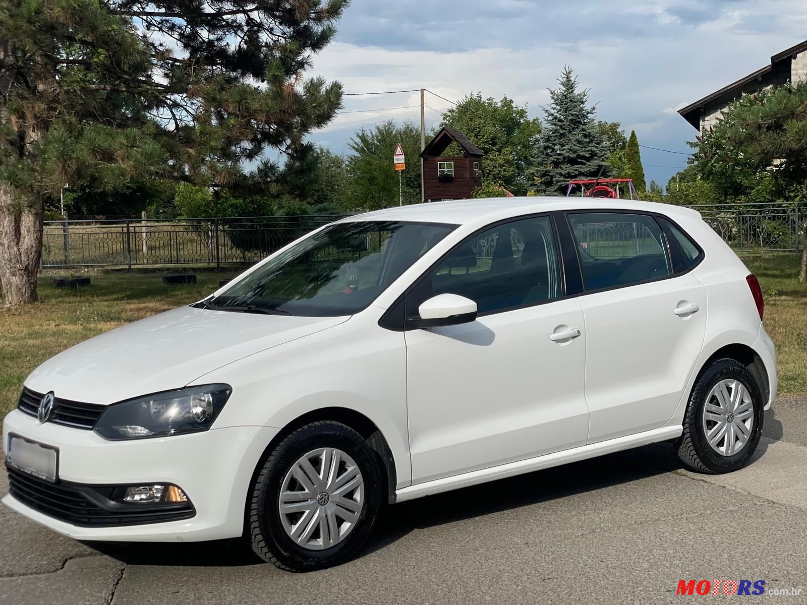 2015' Volkswagen Polo 1,4 Tdi photo #1