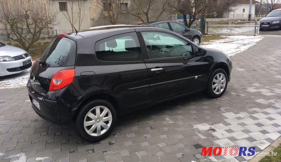 2007' Renault Clio 1,5 Dci photo #4