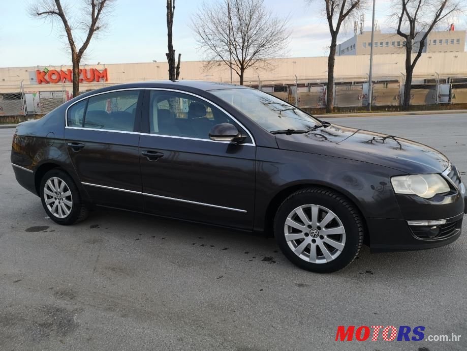 2009' Volkswagen Passat 2,0 Tdi photo #1