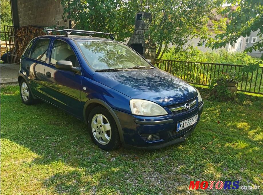2005' Opel Corsa 1,3 Cdti photo #1