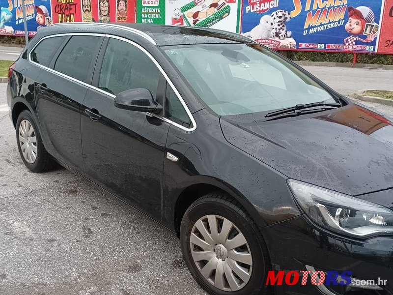 2015' Opel Astra Sports 1,6 Cdti photo #4