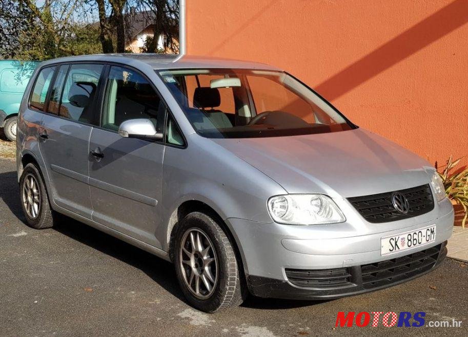 2005' Volkswagen Touran 1,9 Tdi photo #1
