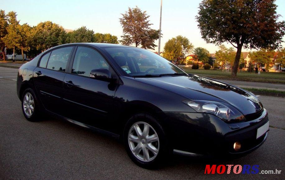 2009' Renault Laguna 1,5 Dci photo #4