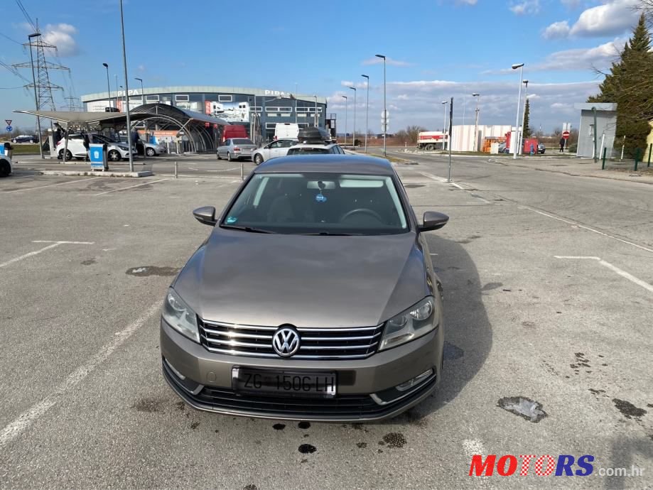 2011' Volkswagen Passat 2,0 Tdi photo #3