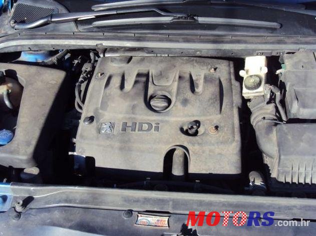 2003' Peugeot 307 2,0 HDi photo #2