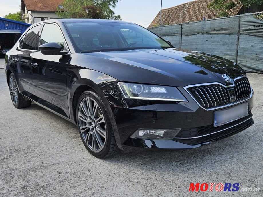 2018' Skoda Superb photo #1