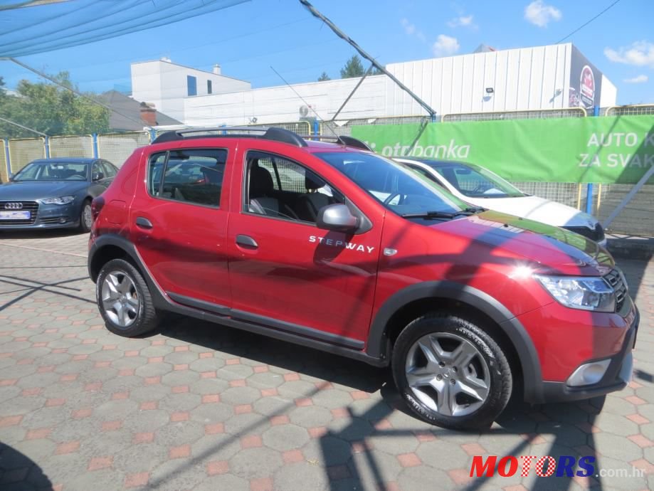 2017' Dacia Sandero photo #3