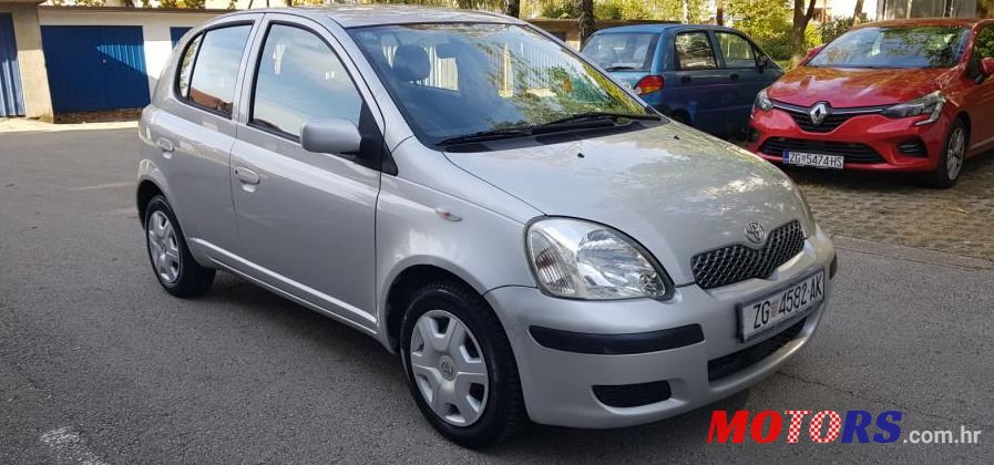 2003' Toyota Yaris 1,3 Vvt-I Cool Sol photo #1