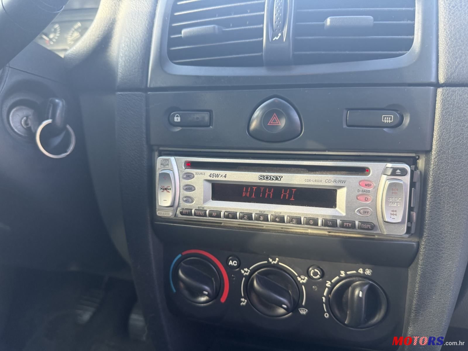 2003' Renault Clio 1,5 Dci photo #5