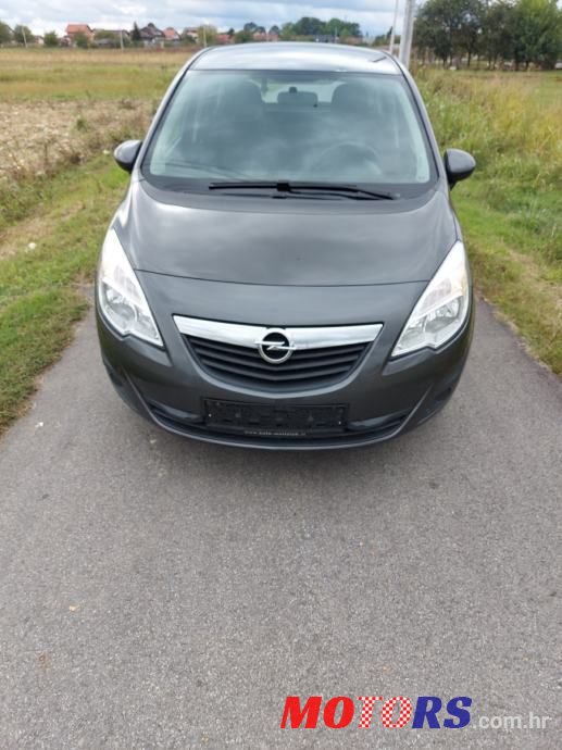 2010' Opel Meriva 1,3 Cdti photo #1