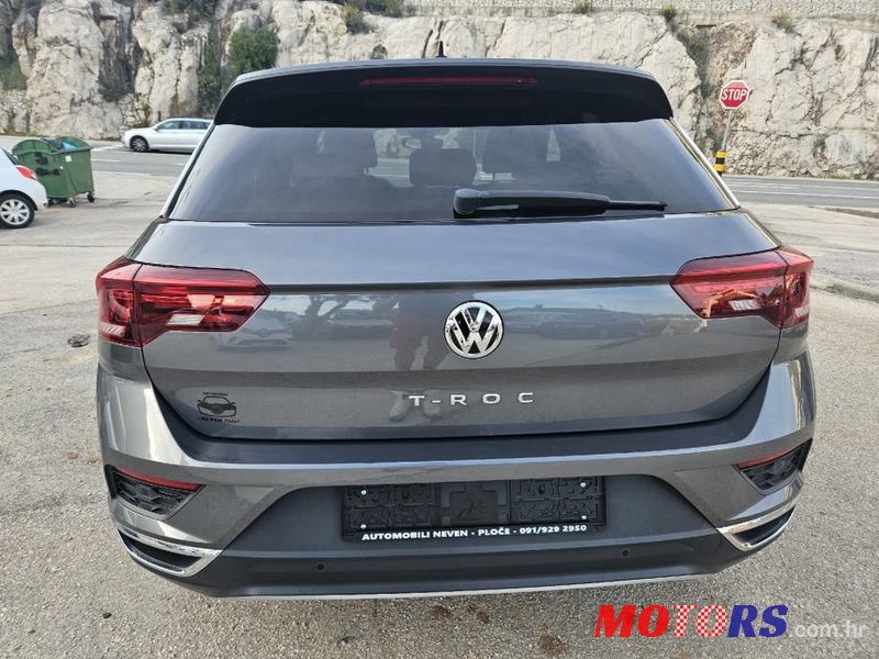 2019' Volkswagen T-Roc 2,0 photo #6