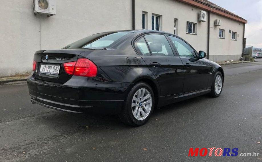 2009' BMW Serija 3 318D photo #2