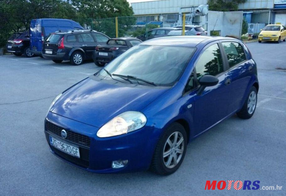 2006' Fiat Grande Punto 1,3 Multijet 16V photo #2