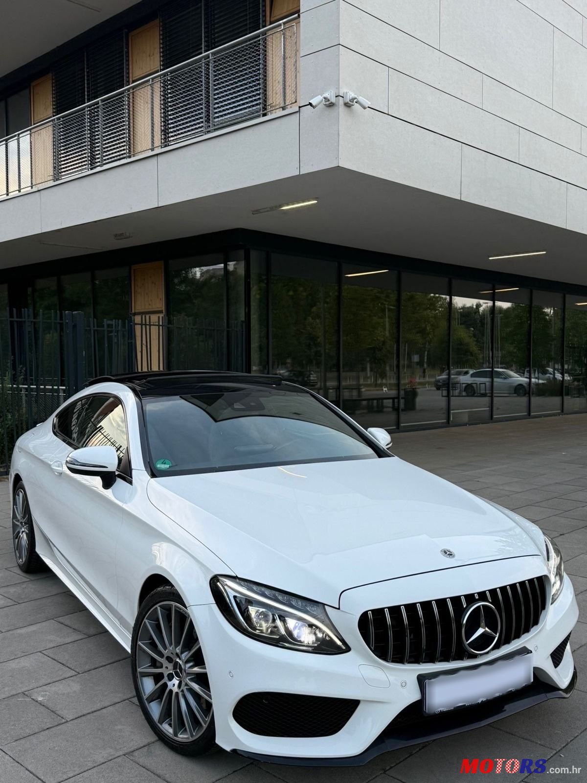 2016' Mercedes-Benz C-Klasa 250 photo #2