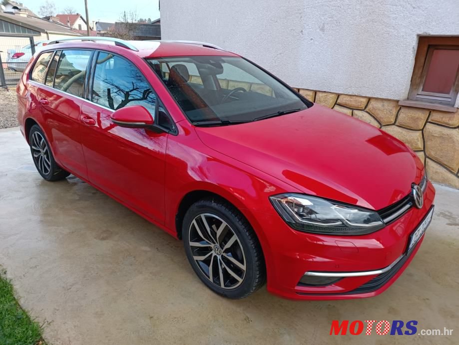 2018' Volkswagen Golf 7 Variant photo #2
