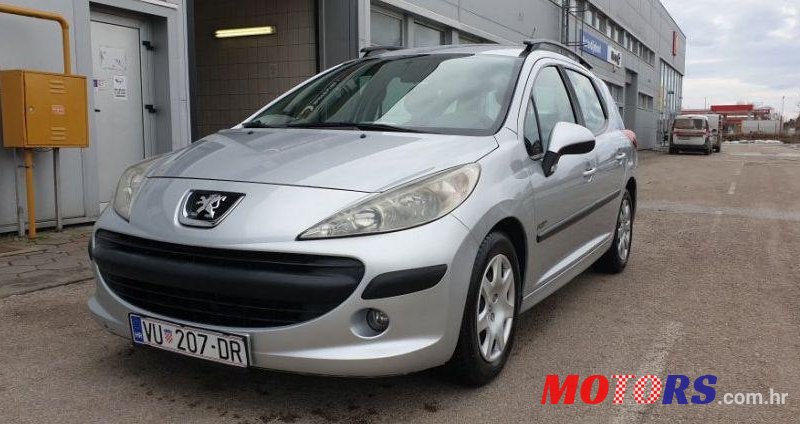 2008' Peugeot 207 Sw photo #1