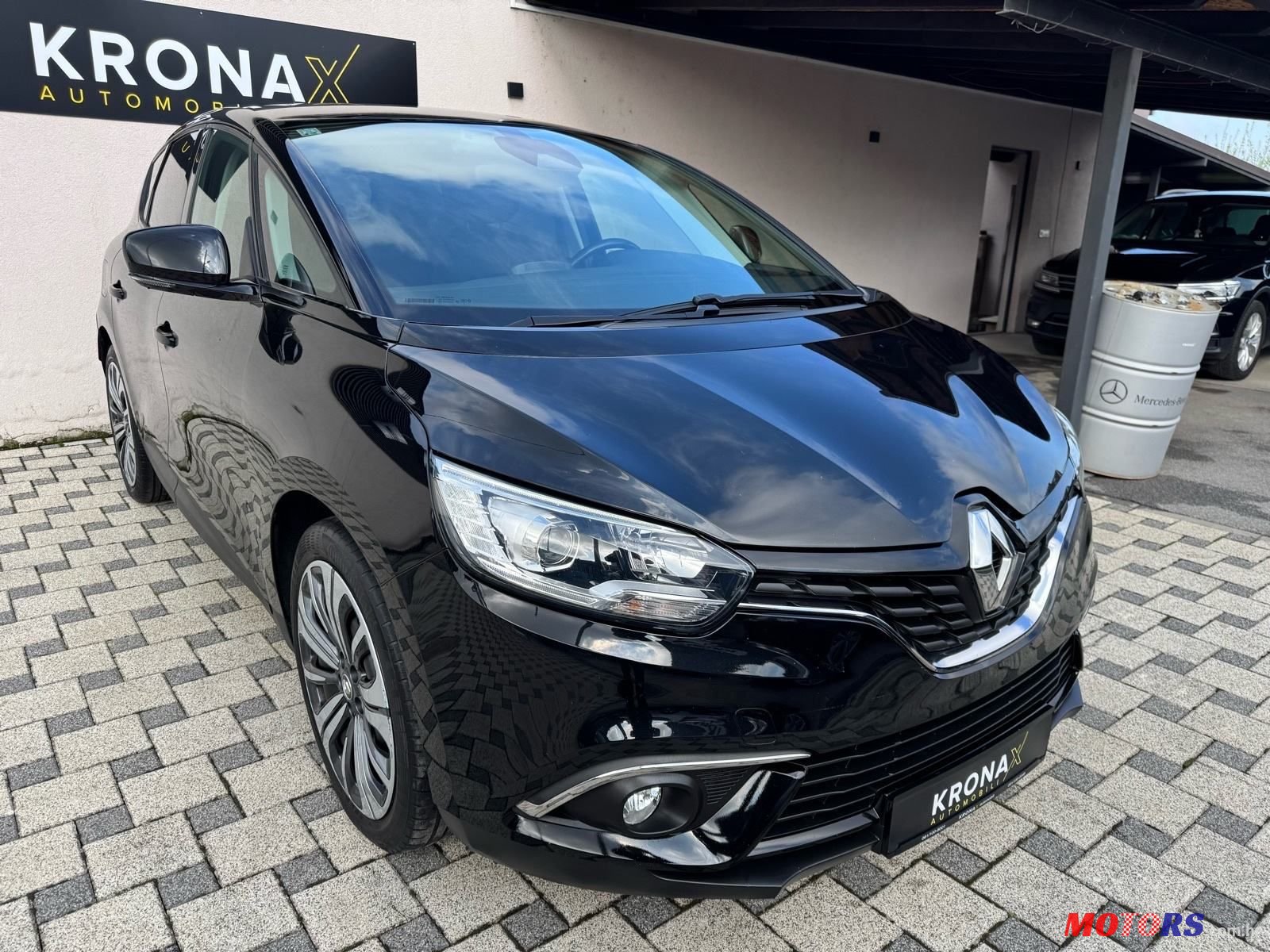 2017' Renault Scenic 1,5 Dci photo #1