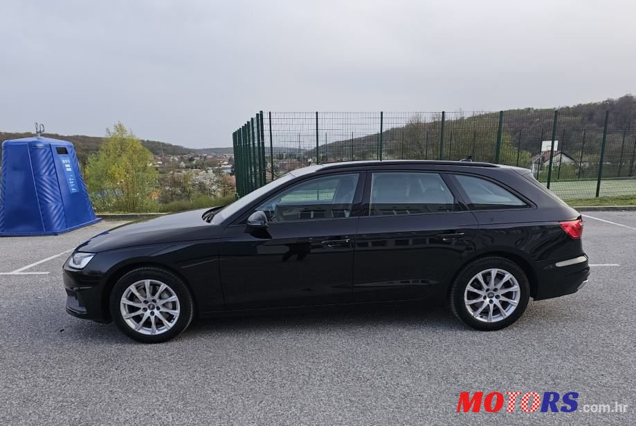 2020' Audi A4 Avant photo #6
