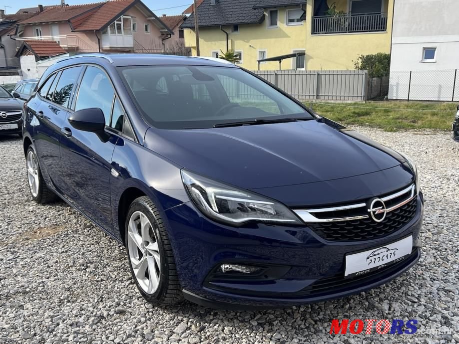 2017' Opel Astra 1.6 Cdti photo #2