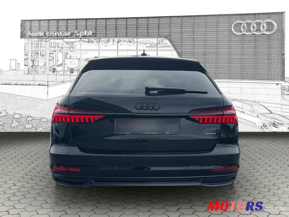 2019' Audi A6 Avant photo #3