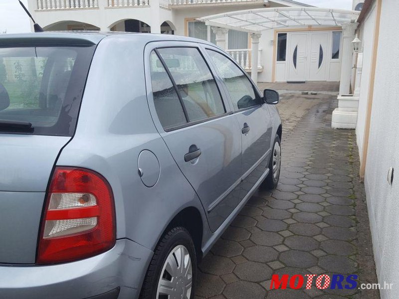 2002' Skoda Fabia 1,4 photo #1