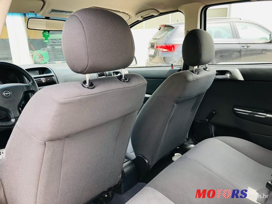 2007' Opel Astra 1,4 16V photo #6