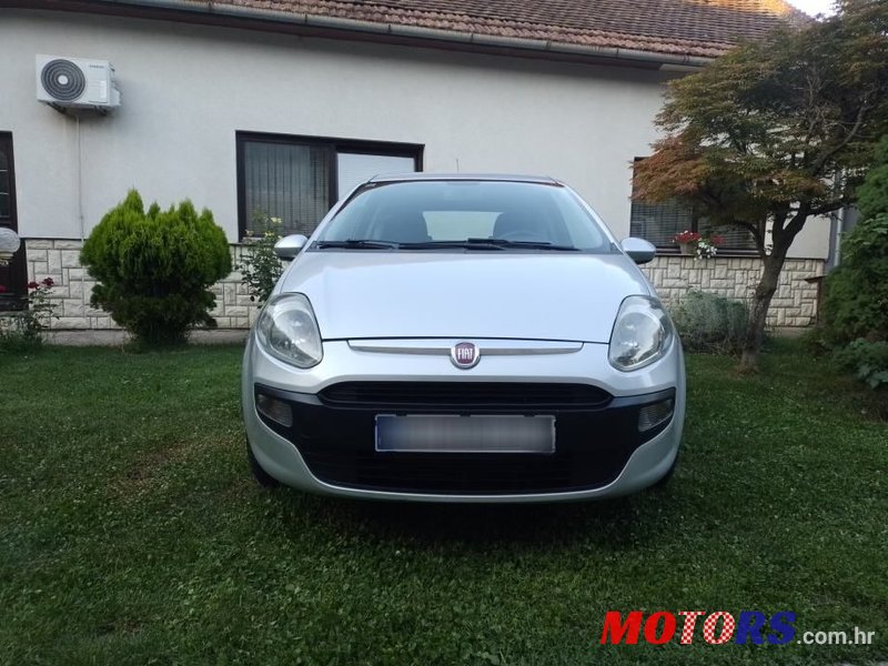 2012' Fiat Punto Evo 1,3 Multijet 16V photo #1