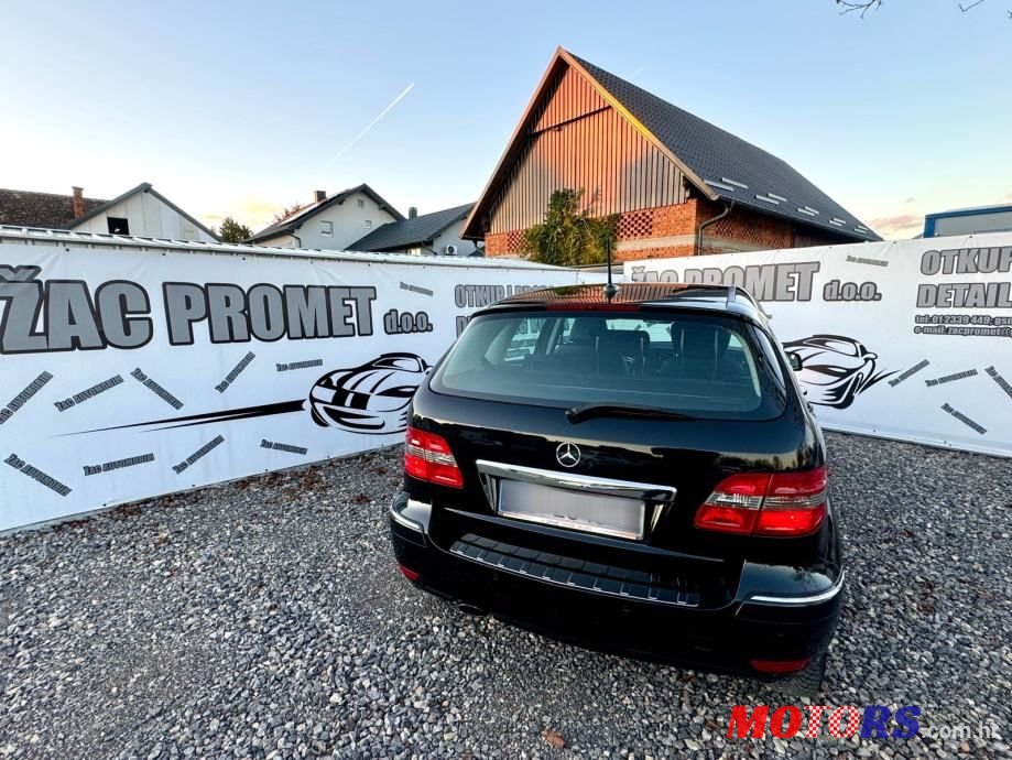 2011' Mercedes-Benz B-Klasa 200 Cdi photo #4