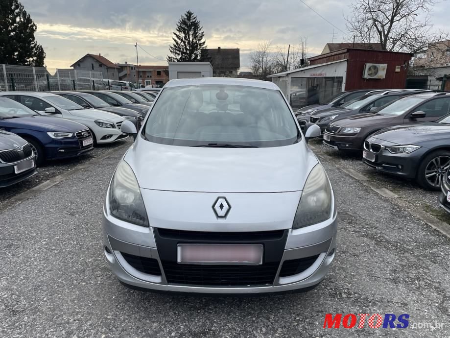 2011' Renault Scenic 1,5 Dci photo #6