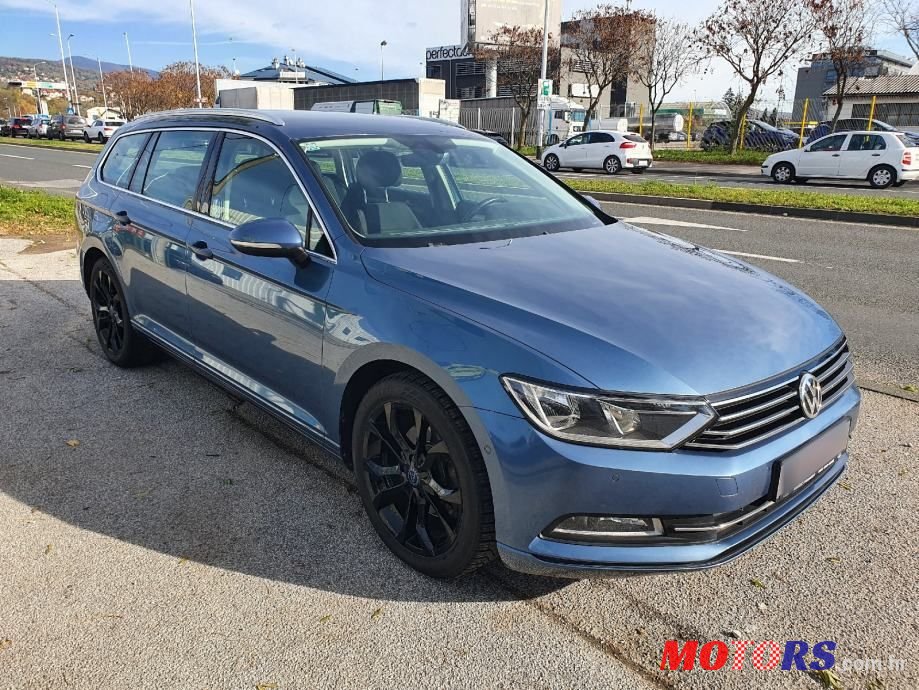 2016' Volkswagen Passat Variant photo #1