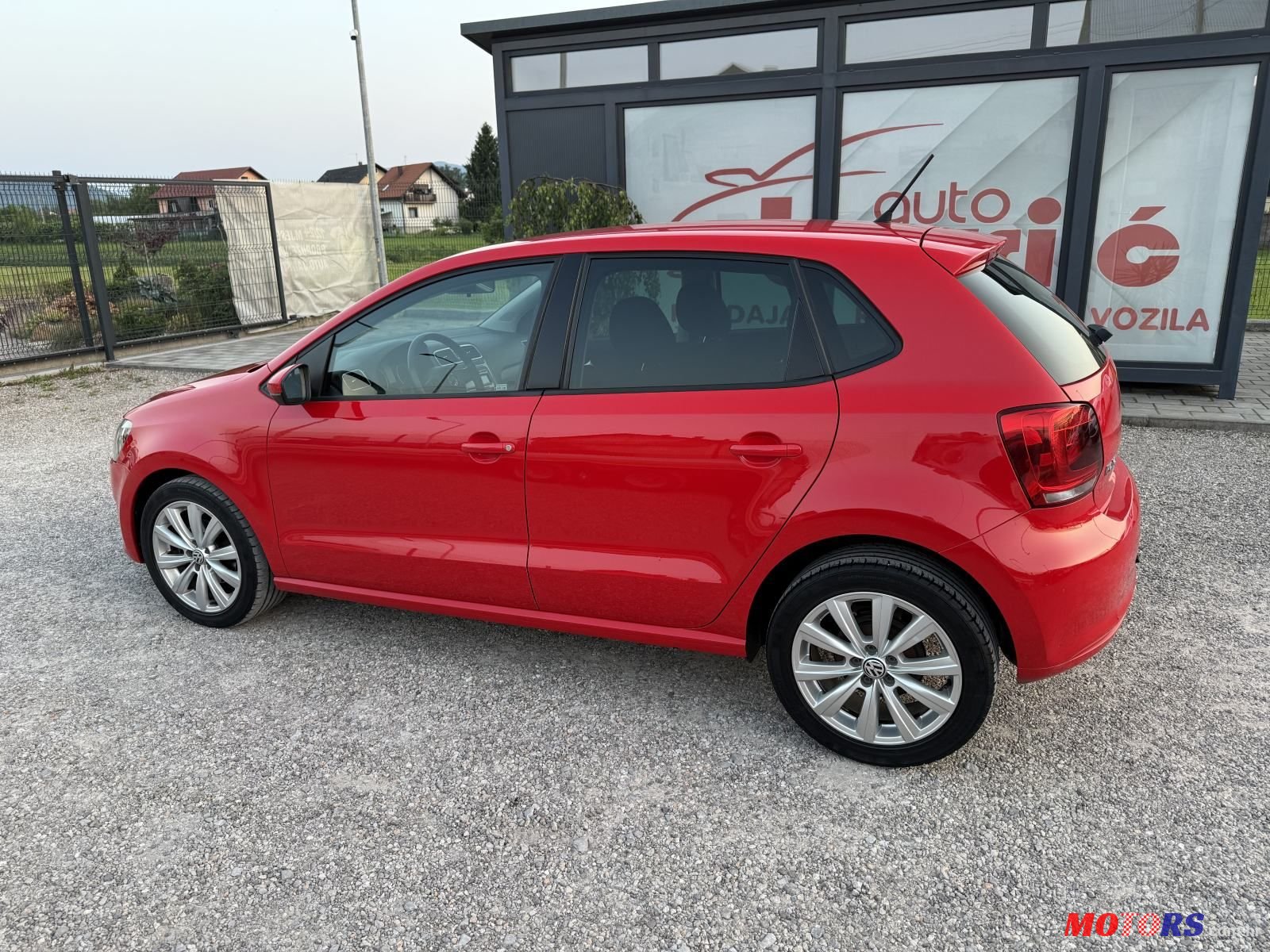 2010' Volkswagen Polo 1,6 Tdi photo #6