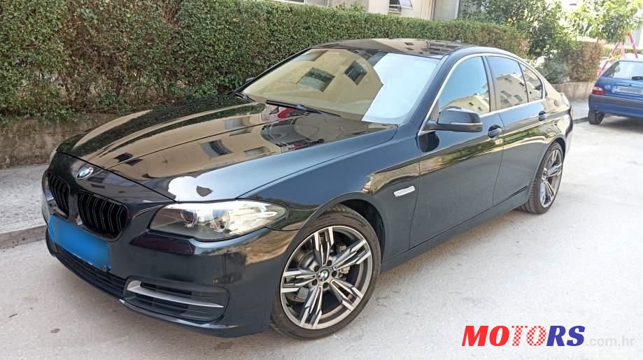 2014' BMW Serija 5 518D photo #4
