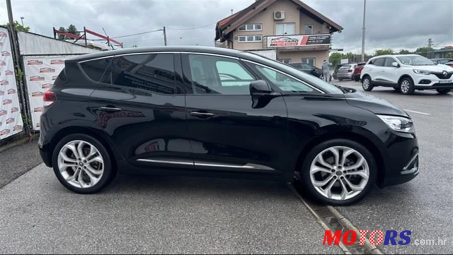 2020' Renault Scenic Dci photo #4