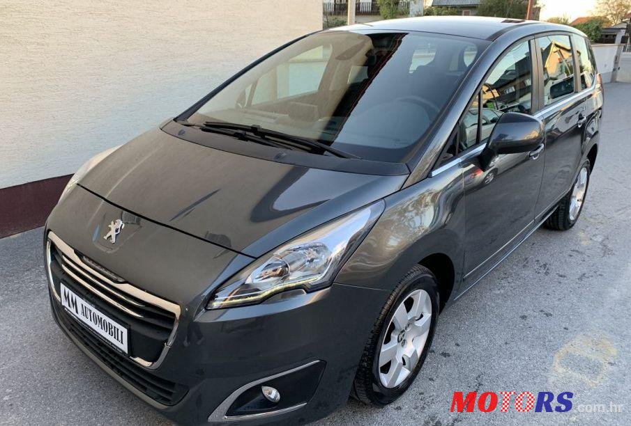 2015' Peugeot 5008 1,6 E-Hdi photo #1