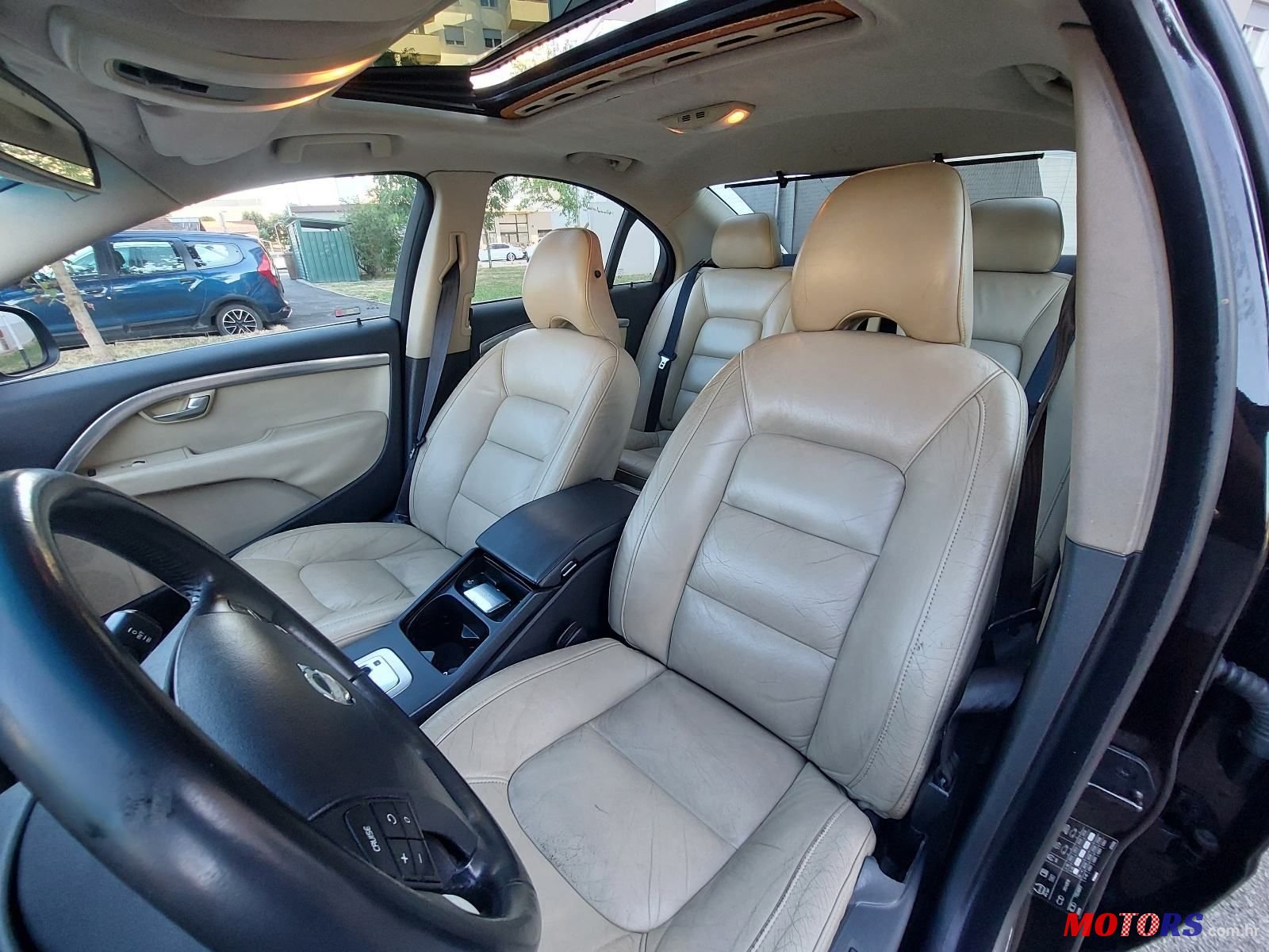 2007' Volvo S80 2,4 D photo #4