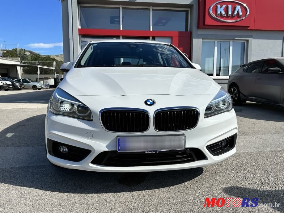 2016' BMW Serija 2 218D Active Tourer photo #2
