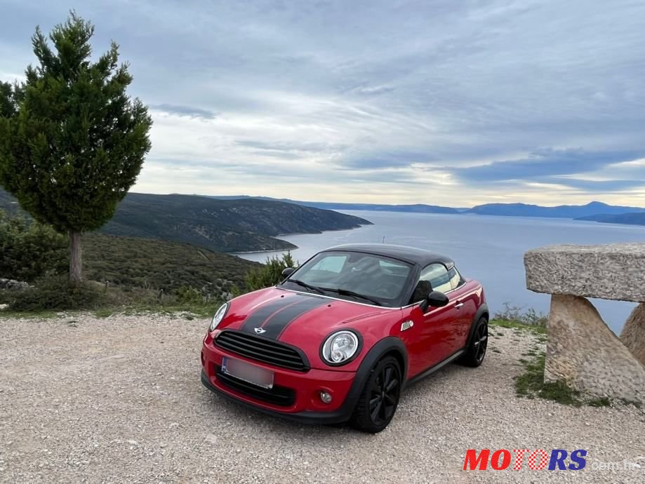 2013' MINI Cooper photo #1