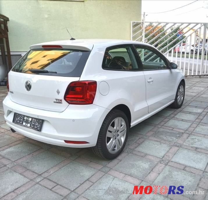 2015' Volkswagen Polo 1,4 Tdi Bmt photo #6