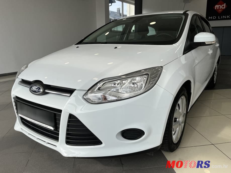 2013' Ford Focus Karavan photo #1